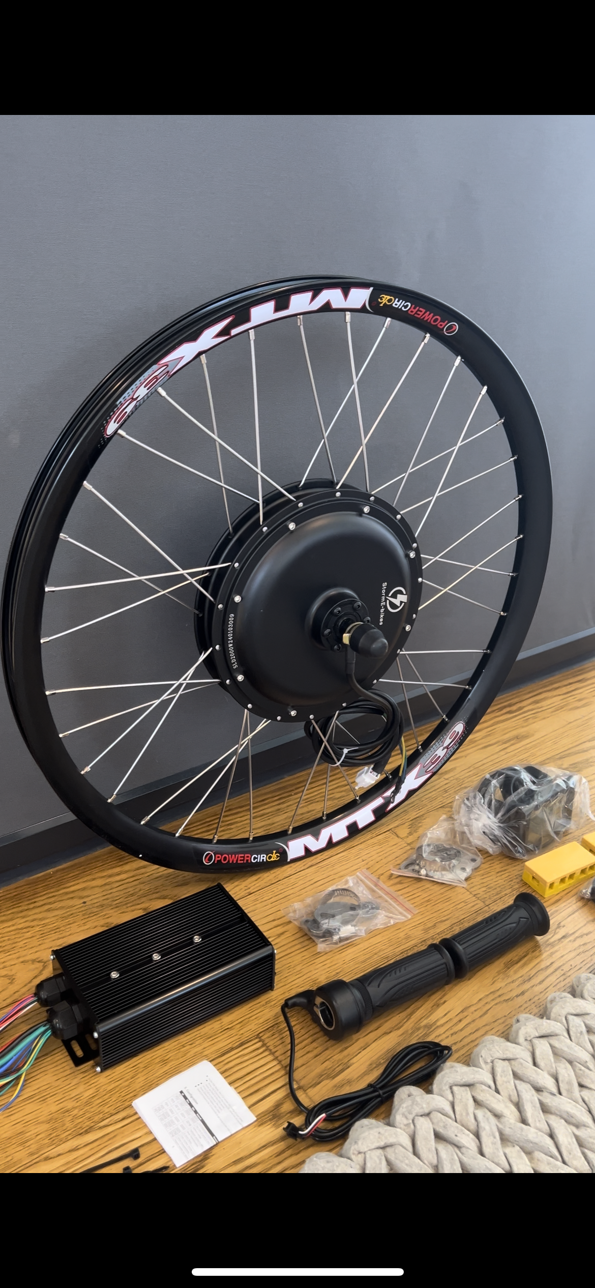Storm ebike top